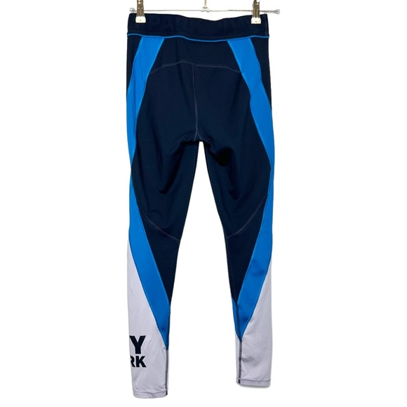 IVY PARK Colorblock Ankle Leggings. Size Medium - Picture 5 of 11
